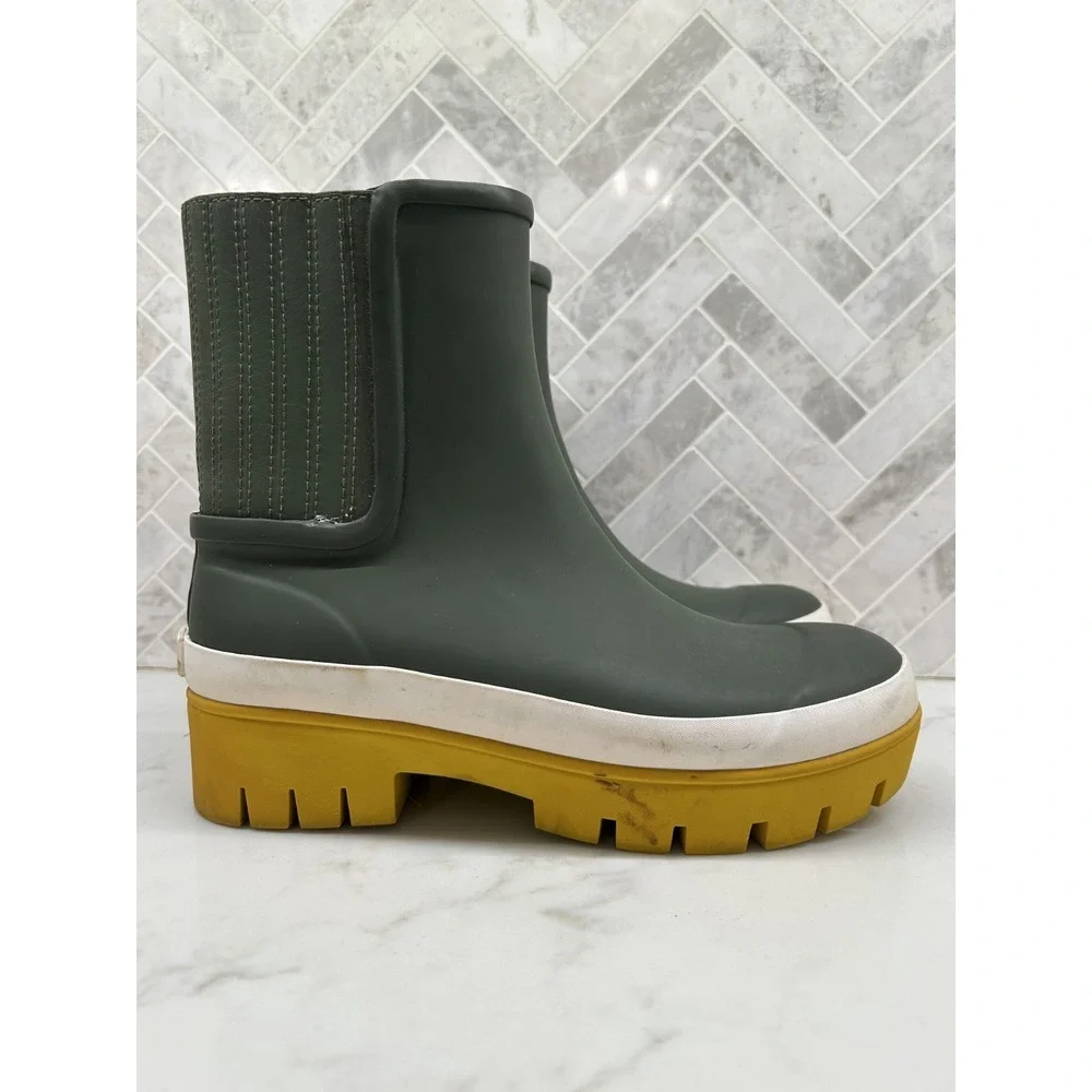 TORY BURCH Rubber Lug Sole Ankle Rain Boots Women's Size‎ 6 Green 12708-121